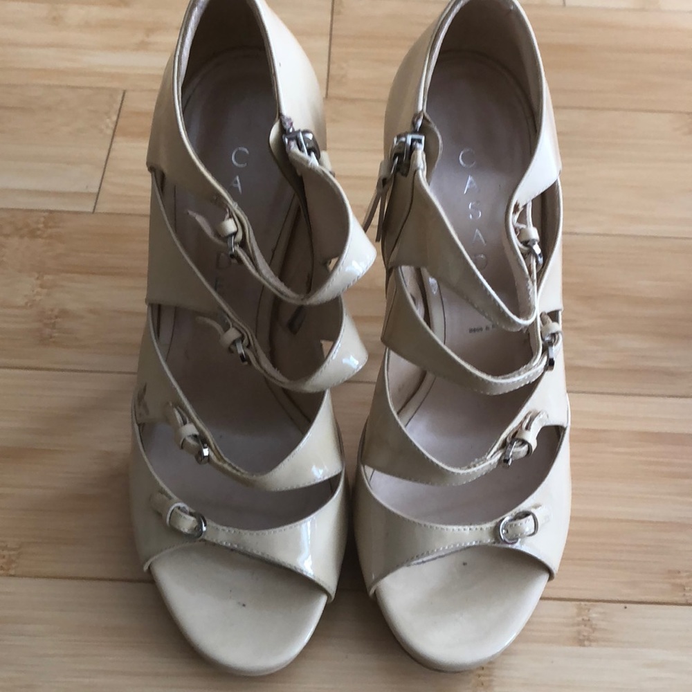 Cascadei Designer Heels - Picture 2 of 8